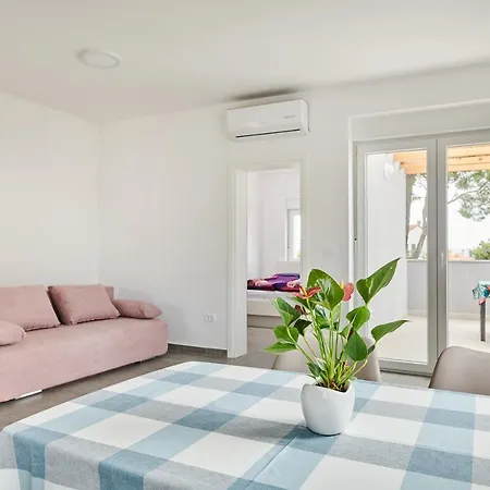 Apartmani Ivana Umag Exterior foto