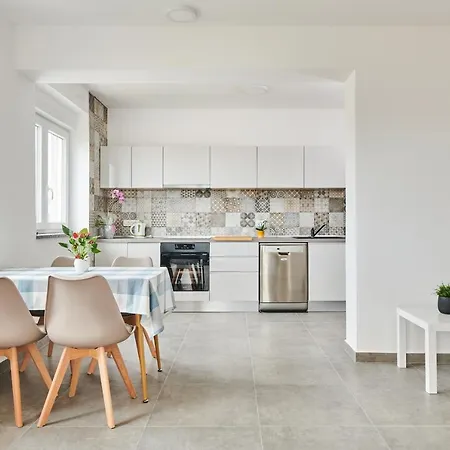 Apartmani Ivana Umag Exterior foto
